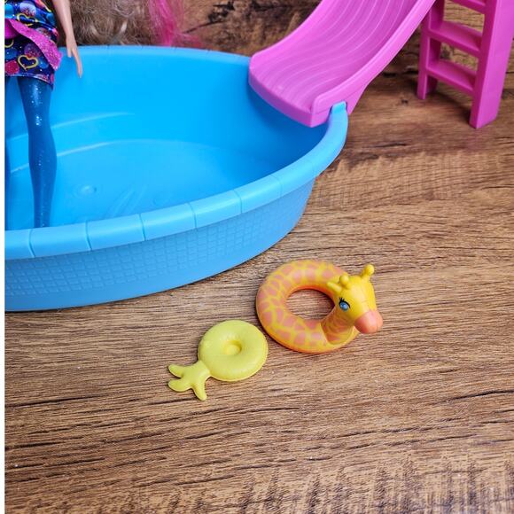 Barbie Color Reveal Pool Slide accessories - Picture 9 of 9